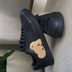 🌴 Palm Angels Teddy Bear Lace Up Sneakers.